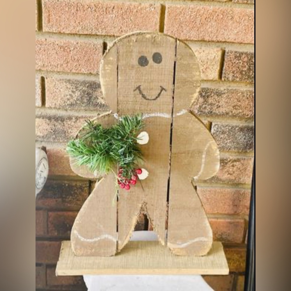 *Rustic Wood Gingerbread Man on Base, 16” - Picture 8 of 10